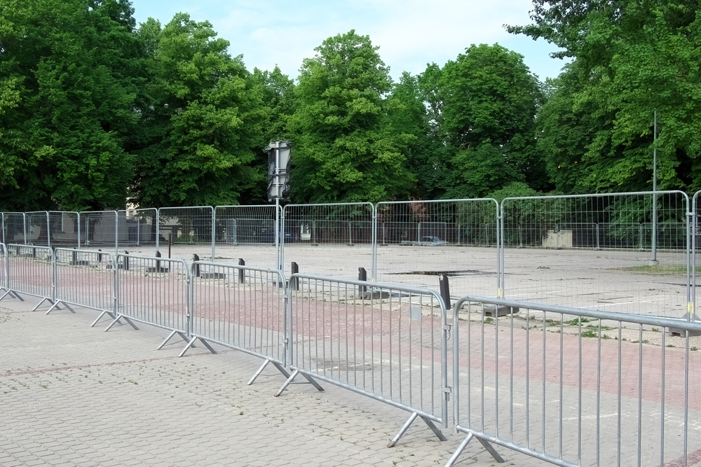 Steel,Mobile,Fence,On,The,Street.,Metal,Sections,Of,A